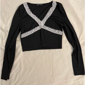 Cropped long sleeve with lace from Shein